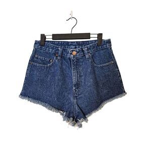 BDG Cheeky Super High Rise Denim Shorts. Size 28.